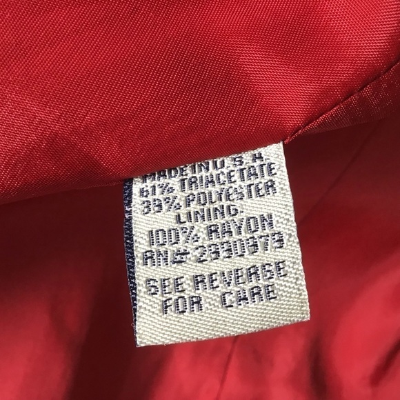 Vintage Isabel Ardee red 5 button lined blazer. Size 4 - Picture 11 of 11
